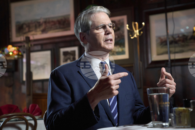 Намаляването на бюджетния дефицит на САЩ върви по план, заяви министърът на финансите Скот Бесънт