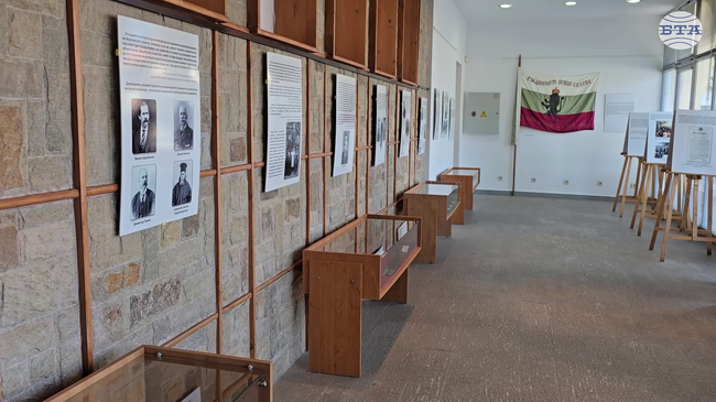 Изложбата „Панагюрище и Съединението“ бе открита в Историческия музей на града