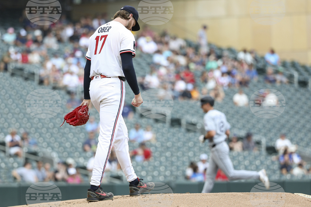 White Sox Twins Baseball