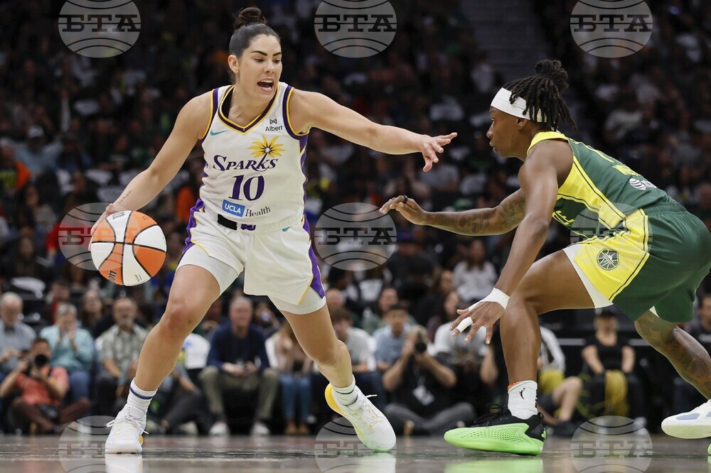 Sparks Storm Basketball