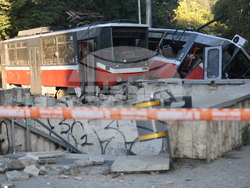 Румънско посолство - дерайлирал трамвай