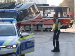 Румънско посолство - дерайлирал трамвай