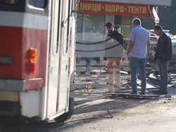 Румънско посолство - дерайлирал трамвай