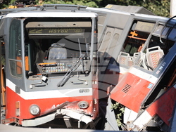 Румънско посолство - дерайлирал трамвай