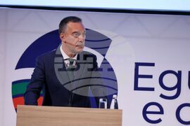 Бургас - Национална информационна кампания за въвеждането на еврото в България - брифинг - Димитър Николов