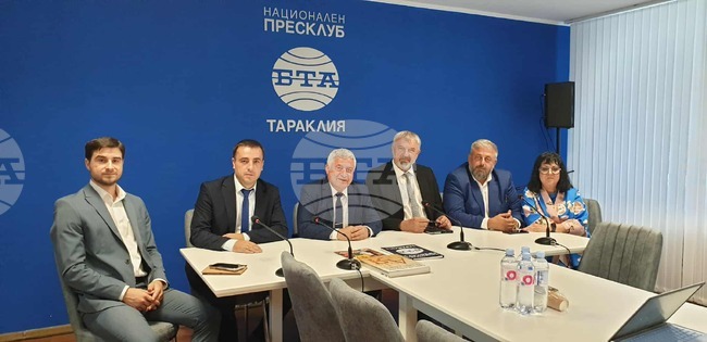 Ruse Delegation in Taraclia Discusses Educational Ties, Deepening Partnership with Local Authorities