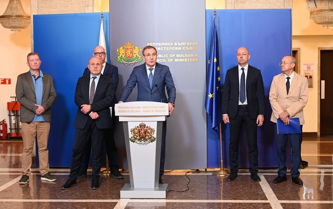 Министър Гуцанов: Покачването на линията на бедност със 126 лева ще повиши доходите на стотици хиляди хора