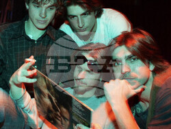 Mono and the Stereos представя дебютен сингъл Yellow Dusty Road, снимка – Mono and the Stereos