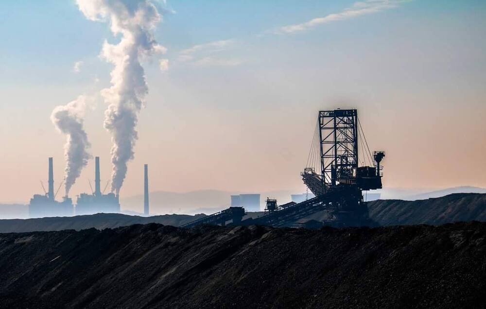 Румъния води преговори за отлагане на целевата дата за закриване на въглищните електроцентрали