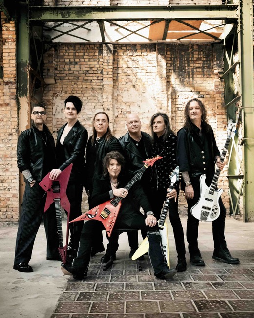 Helloween празнува 40-годишнината си с юбилейно турне, което минава и през България