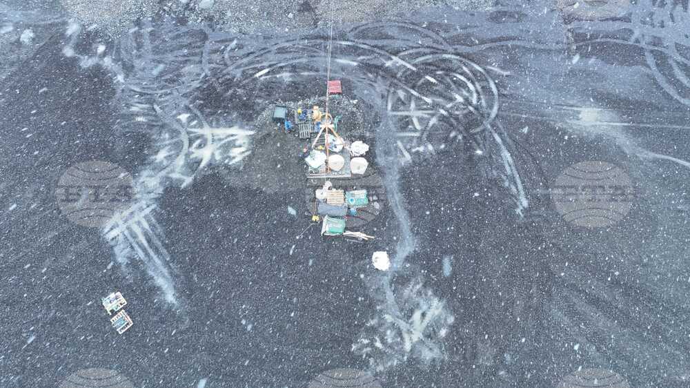 Construction of New Laboratory Unit at Bulgarian Antarctic Base Progresses According to Schedule