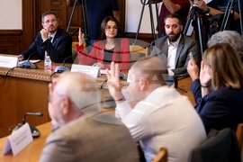 Народно събрание - Комисия за прякото участие на гражданите, жалбите и взаимодействието с гражданското общество - заседание