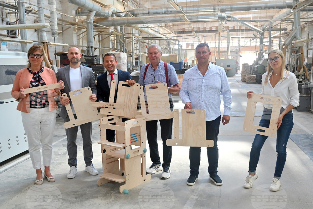 Монтанска фирма започва производството на детска дървена кула тип "Монтесори" по поръчка на партньор от Германия