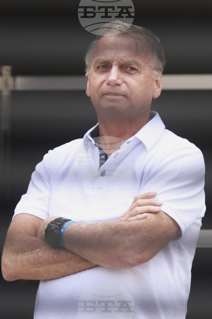 Бившият президент на Бразилия Жаир Болсонаро е настанен в интензивно отделение заради бронхопневмония 