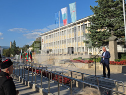 Панагюрище - площад „20 април“ - 140 години от Съединението на България