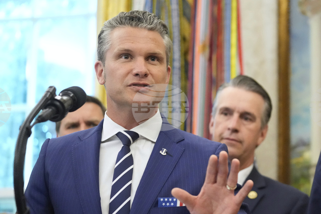 Пийт Хегсет към китайския министър на отбраната: САЩ не търсят конфликт с Китай 