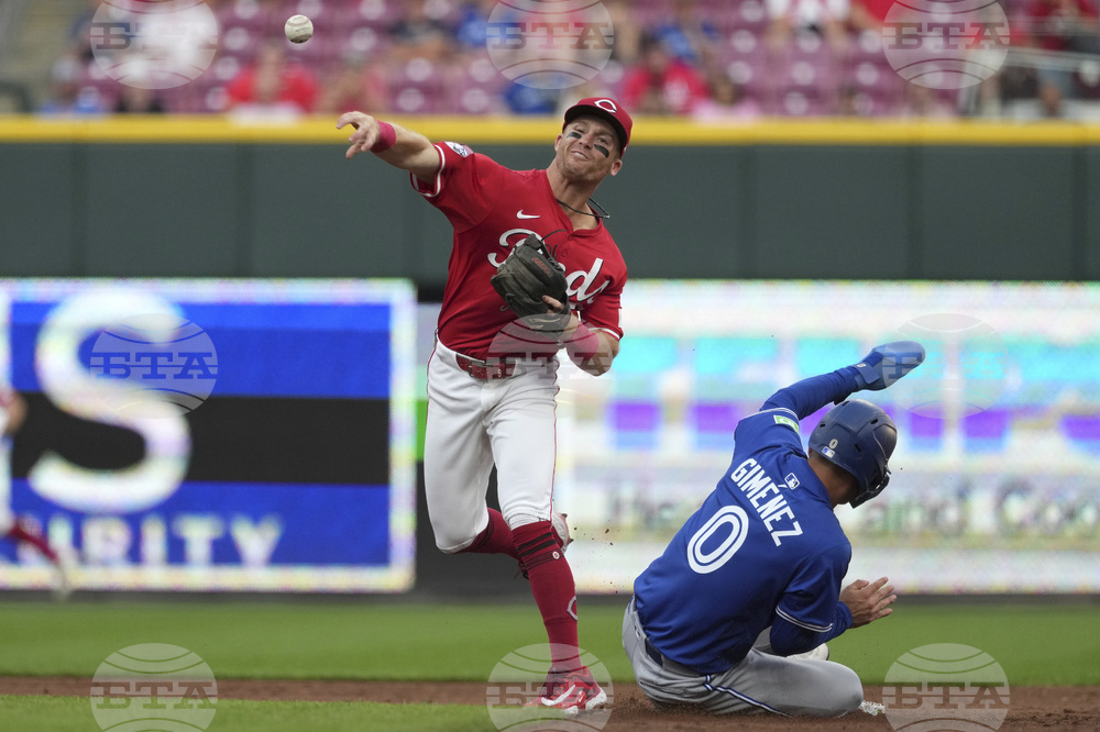 Blue Jays Reds Baseball