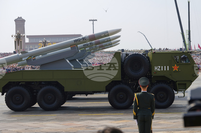 Китай вероятно е разположил над 100 междуконтинентални балистични ракети в силози, сочи проектодоклад на Пентагона