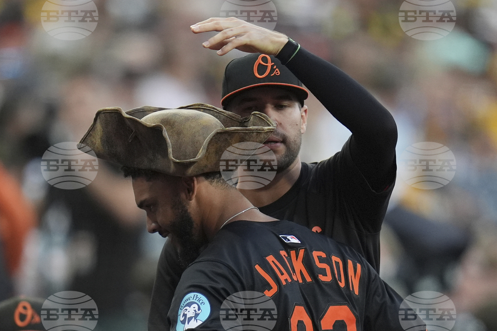 Orioles Padres Baseball