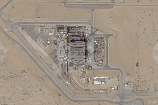 Иран ще атакува израелския ядрен обект в Димона, ако Израел и САЩ поискат смяна на режима в страната, заяви ирански представител