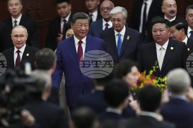 Над 25 световни лидери присъстваха на военния парад в Китай