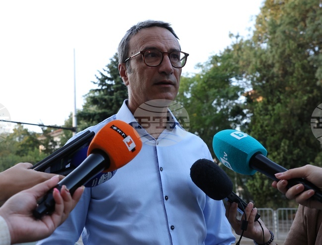 Щетите на подлеза до Румънското посолство от дерайлирането на трамвая вчера ще са за десетки хиляди левове, каза Трайчо Трайков