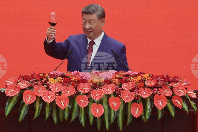 Си Цзинпин даде прием по случай годишнината от края на Втората световна война