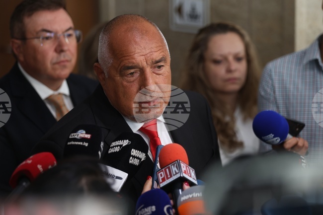 Пътят за еврозоната, приемането на бюджета, Планът за възстановяване и индустриалното сътрудничество са приоритетите на ГЕРБ за новия политически сезон, каза Бойко Борисов