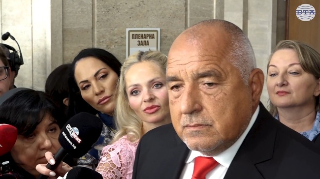 Пътят за еврозоната, приемането на бюджета, Планът за възстановяване и индустриалното сътрудничество са приоритетите на ГЕРБ за новия политически сезон, каза Бойко Борисов