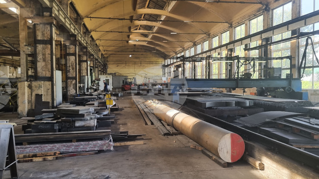 Bulgaria's Industrial Production Down by 8.6% in January, Y/Y