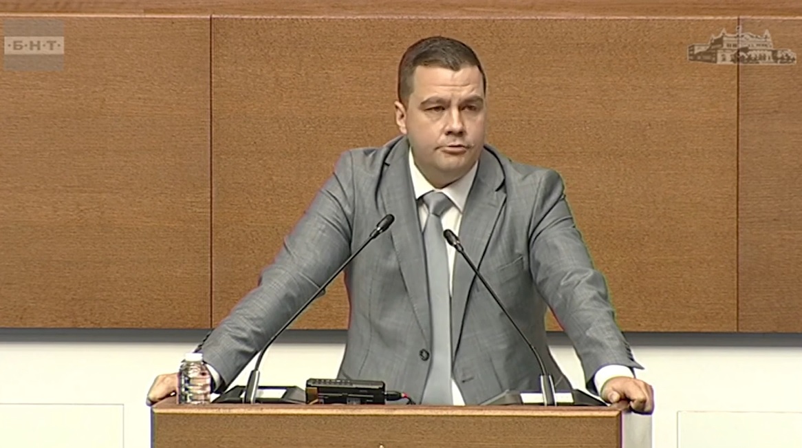 Прогнозата ми е, че и петият вот на недоверие ще е неуспешен, каза Станислав Балабанов от „Има такъв народ“ Прогнозата ми е, че и петият вот на недоверие ще е неуспешен, каза Станислав Балабанов от „Има такъв народ“