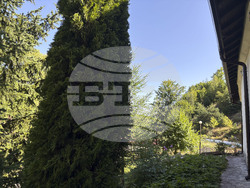 Село Клисура - храм “Свети Димитър Солунски” - покрив - ремонт