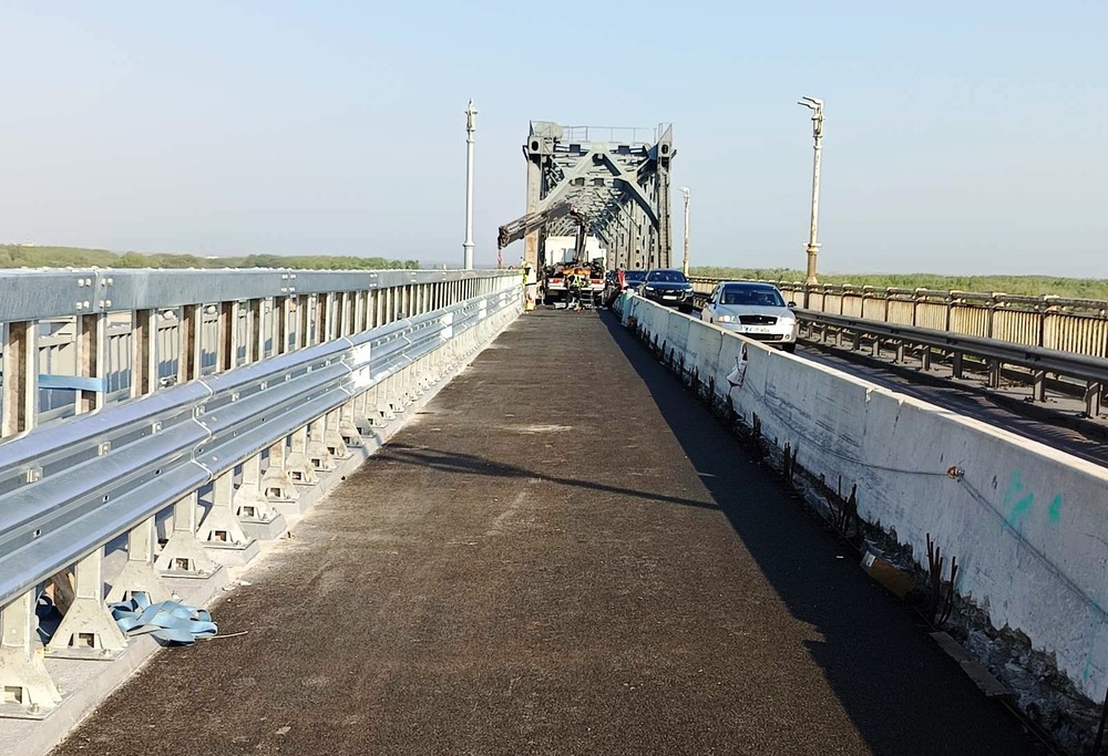 АПИ: От 5 септември основният ремонт на Дунав мост при Русе продължава в 320-метров участък в посока Румъния