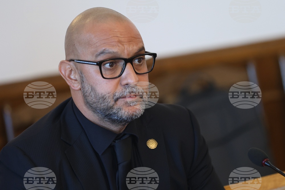 Социалните програми не трябва да се превръщат в инструмент за политическо влияние, каза Цветан Предов от ИТН