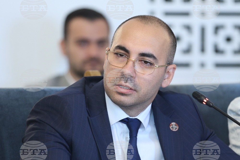 Народно събрание - Комисия по конституционни и правни въпроси