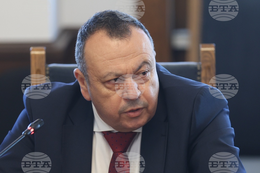 Народно събрание - Комисия по конституционни и правни въпроси
