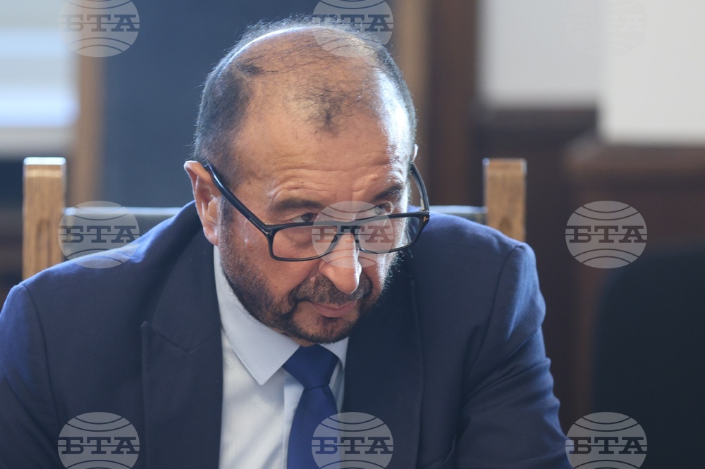 Народно събрание - Комисия по конституционни и правни въпроси