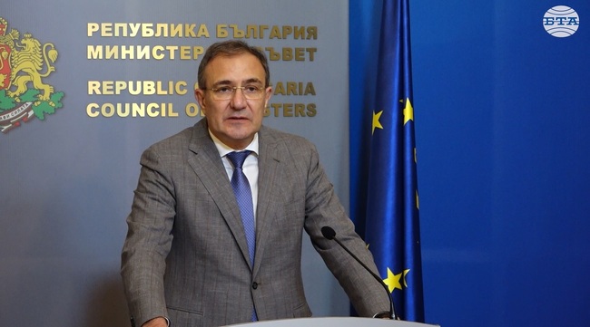 Новият размер на линията на бедност вече е 764 лв., съобщи министър Борислав Гуцанов