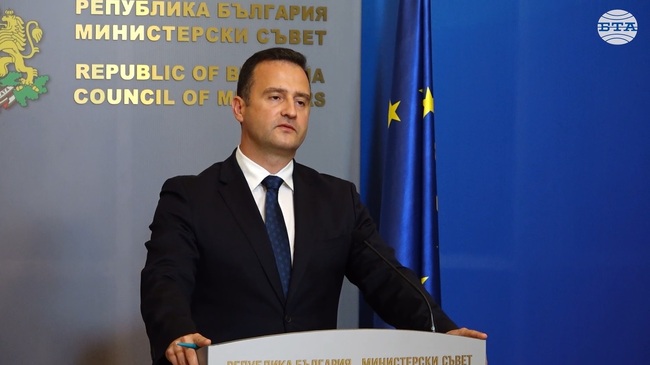 Договорът с турската компания "Боташ" декапитализира държавния обществен доставчик "Булгаргаз", заяви енергийният министър Жечо Станков