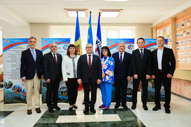 Русенският университет „Ангел Кънчев“ ще си сътрудничи с висше училище в град Комрат, Молдова