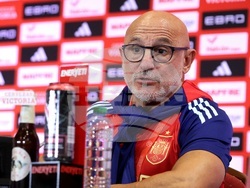 Футбол - Луис де ла Фуенте - пресконференция