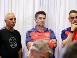 Футбол - Луис де ла Фуенте - пресконференция