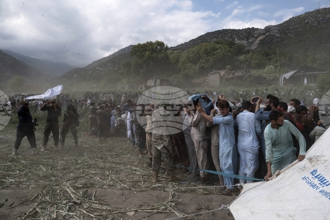 APTOPIX Afghanistan Earthquake