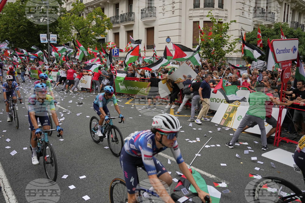 Spain Cycling La Vuelta