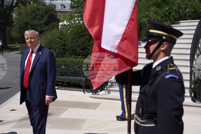 Тръмп сезира Върховния съд по въпроса за митата