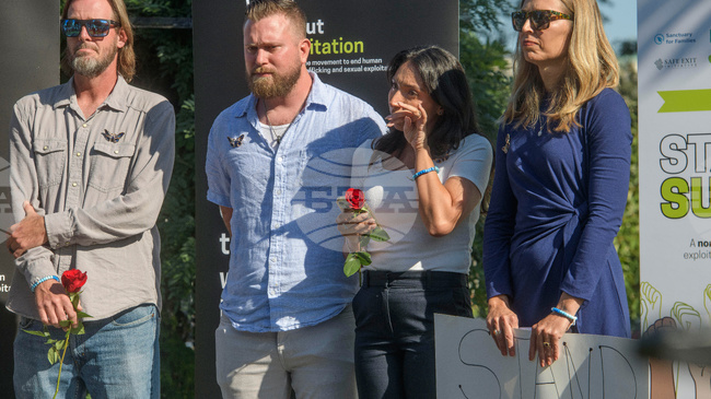  Семейството на Вирджиния Джуфре заяви, че е изпитало облекчение от новините за ареста на Андрю Маунтбатън-Уиндзор