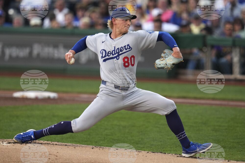 Dodgers Pirates Baseball