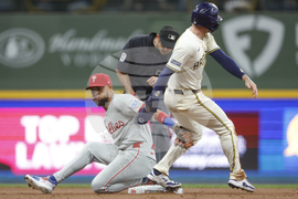 Phillies Brewers Baseball