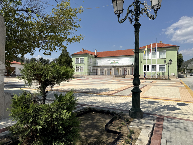 Гурково отбелязва своя духовен празник на Димитровден с тържествена литургия, кулинарна надпревара, фотографска изложба и други инициативи