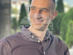 Актьорът, продуцент и писател Виктор Петрески представя свой роман в София и Ловеч, снимка – KVC